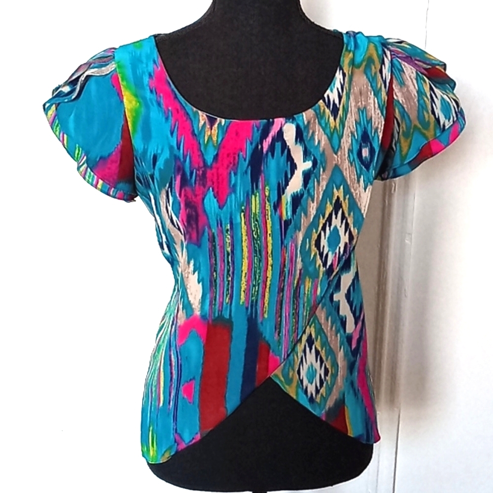 BOGO Vibrant Blue and Fuschia Short Sleeve Print Blouse